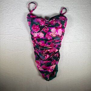 Torrid Slim Fix Underwire Lattice One Piece Swimsuit Size 2 Blur Roses Floral